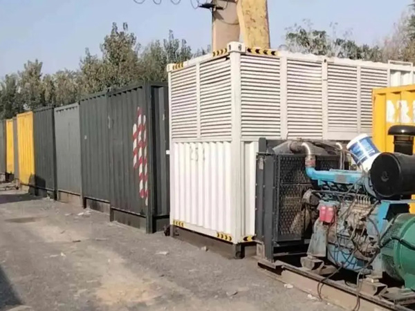 华池200KW柴油发电机机组每小时油耗是多少？
