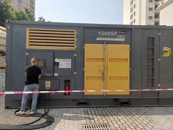 华池500KW发电机组冬季应该配多大的启动电瓶？